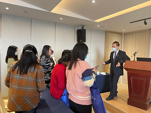 “呵护她健康” Ag庄闲集团举办女性健康知识讲座(图2)