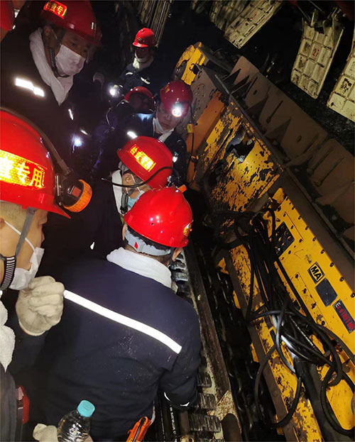 上海Ag庄闲集团受邀为龙煤集团下属矿业单位开展采煤机业务培训(图8)