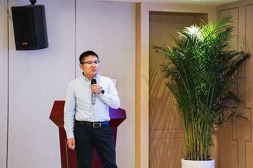 【锚定技术前沿 共绘创新蓝图】上海Ag庄闲集团2025年科技创新研讨会圆满结束(图5)